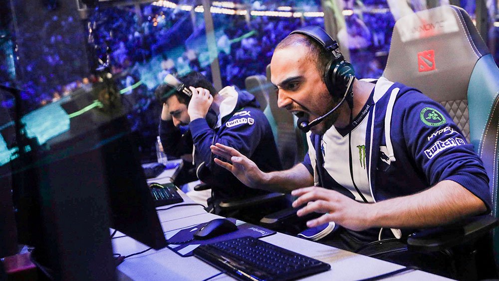 Evil Geniuses enters VALORANT with mixed-gender team